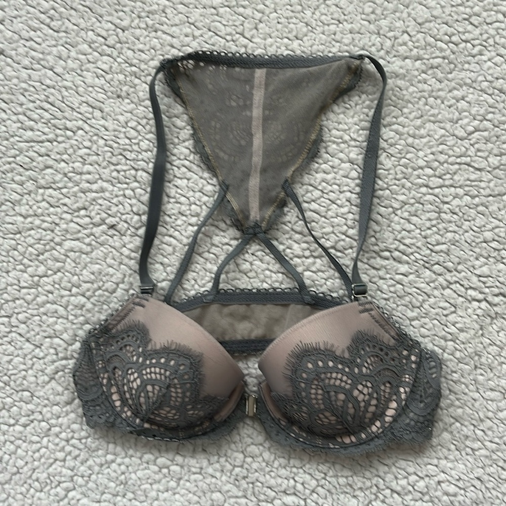 Victoria’s Secret racer back  bra gray 32b
